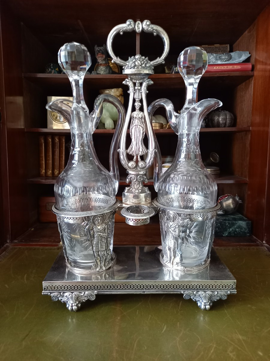 Huilier En Argent Et Cristal,  Poinçon Vieillard,  époque Restauration 