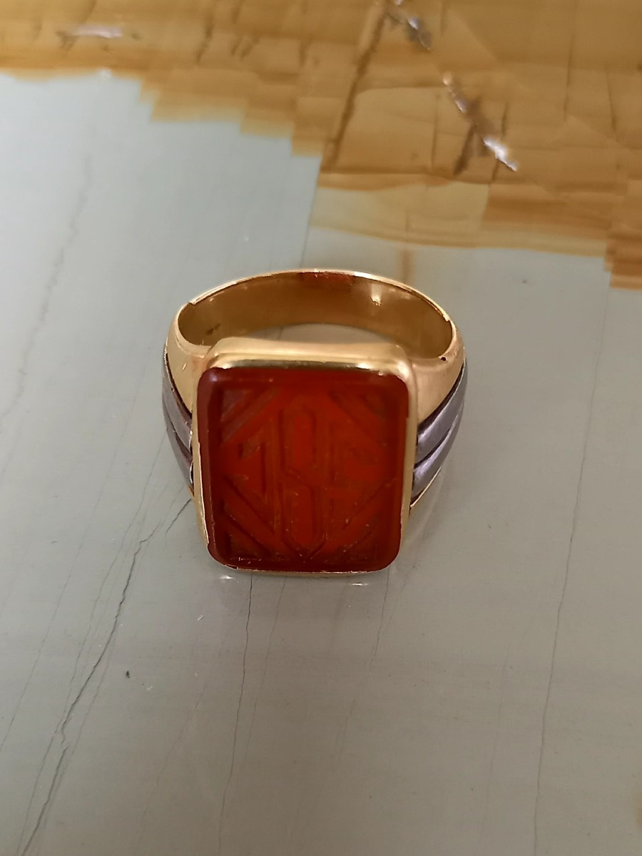 Art Deco Signet Ring. Yellow Gold And White Gold. Carnelian Intaglio. -photo-2