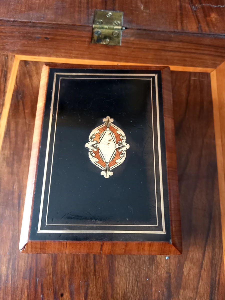 Réunion de trois coffrets en marqueterie Napoléon III -photo-1