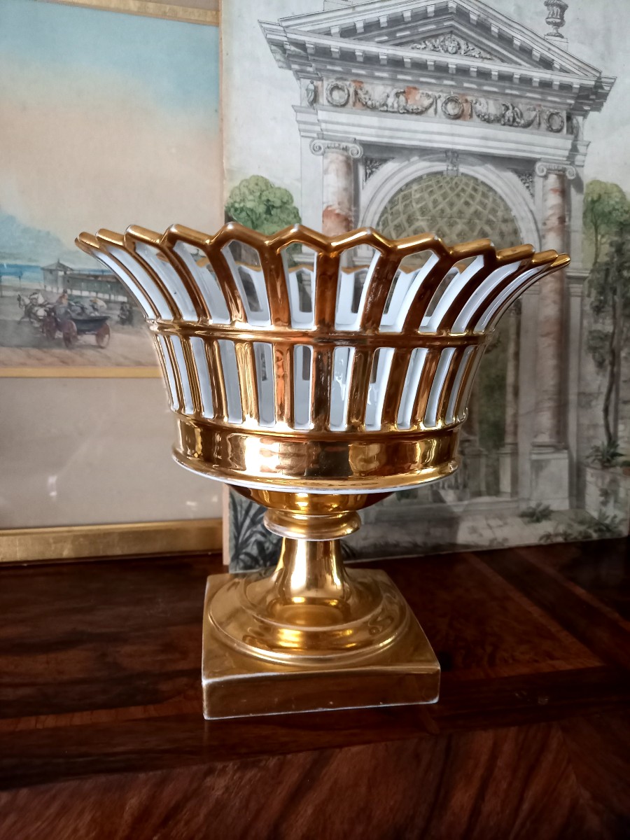 Paris Porcelain Fruit Bowl Circa 1830