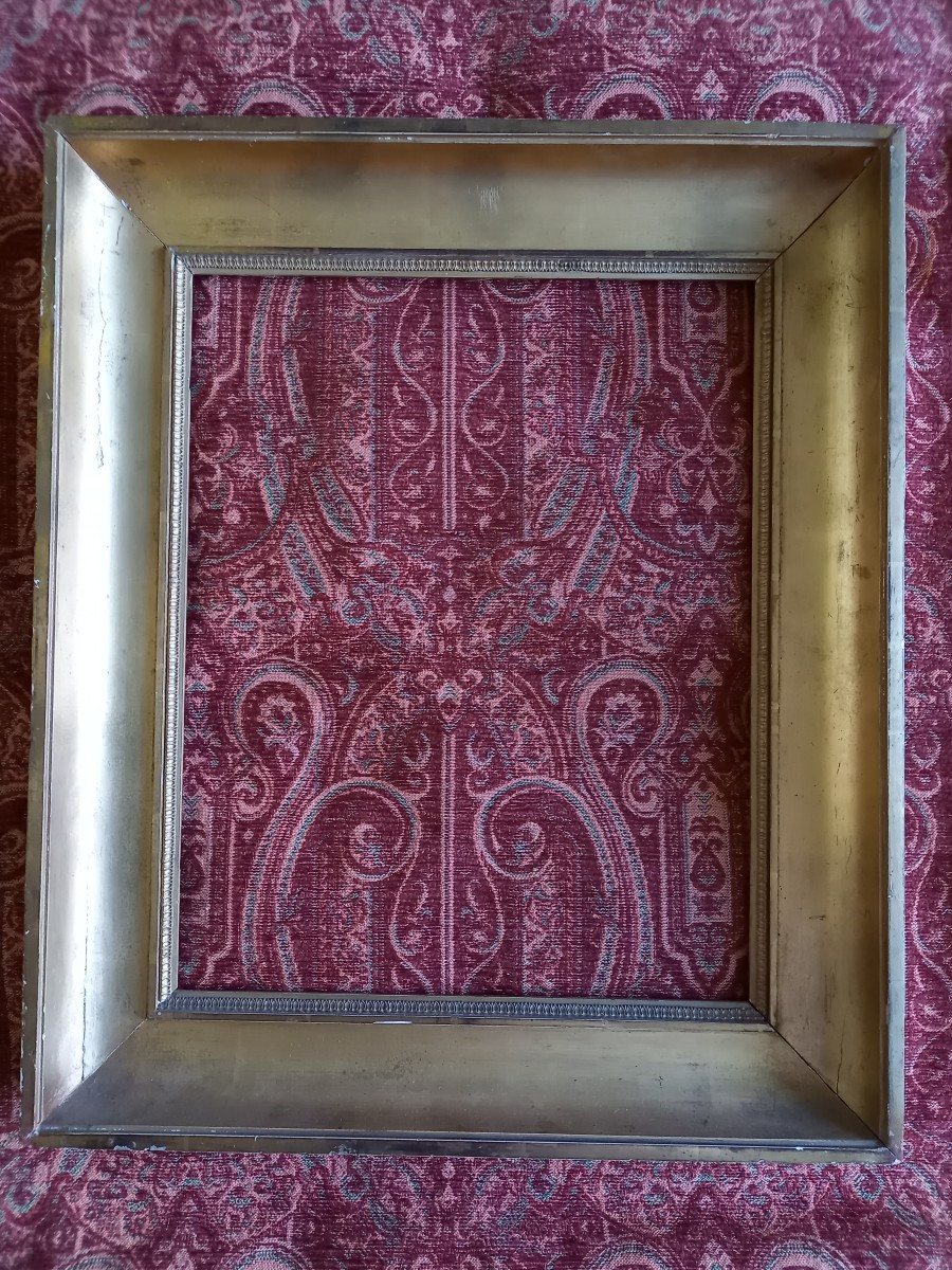 Early 19th Century Frame In Gilded Wood. 