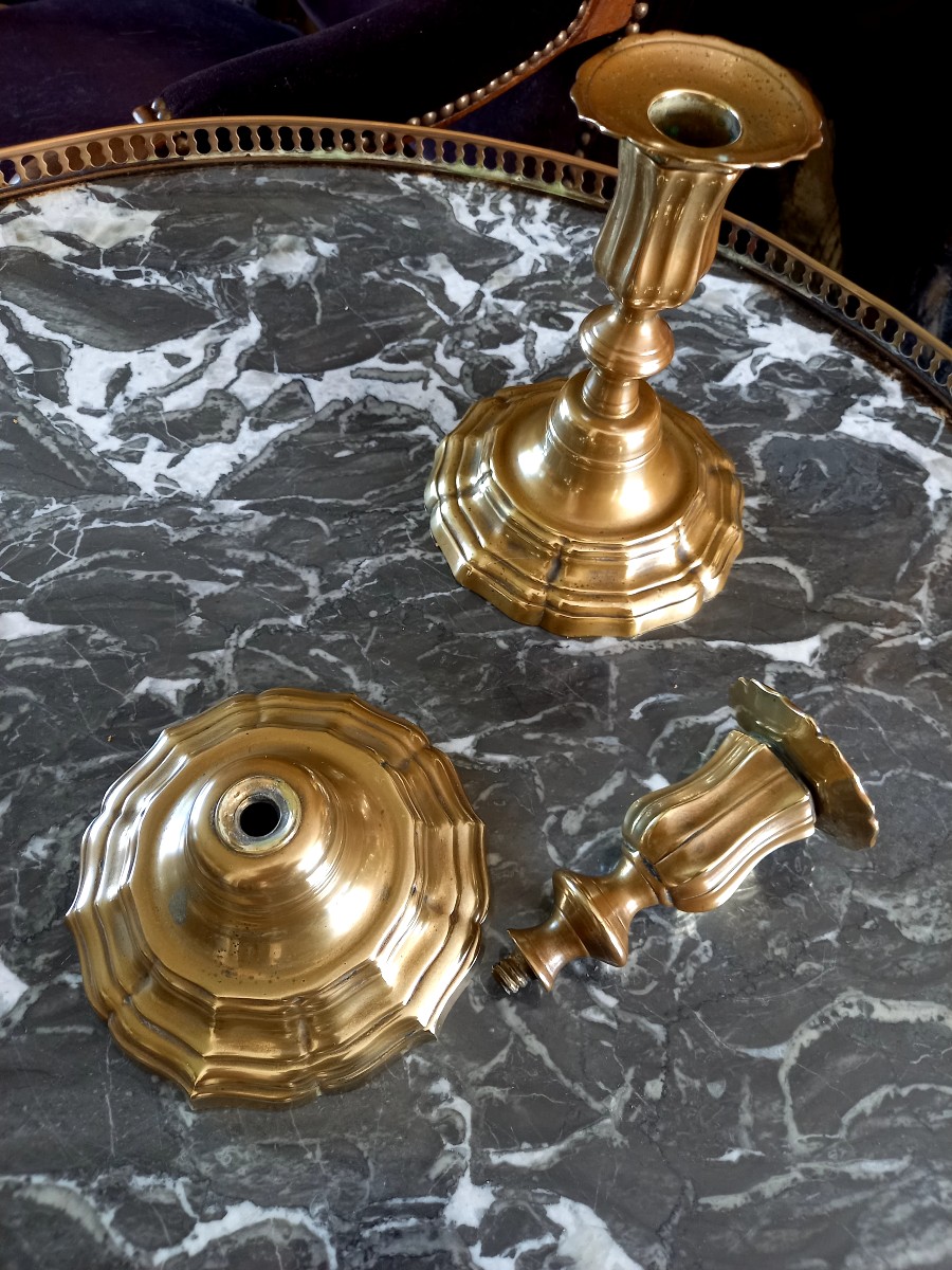 Pair Of 18th Century Dressing Table Candlesticks -photo-2