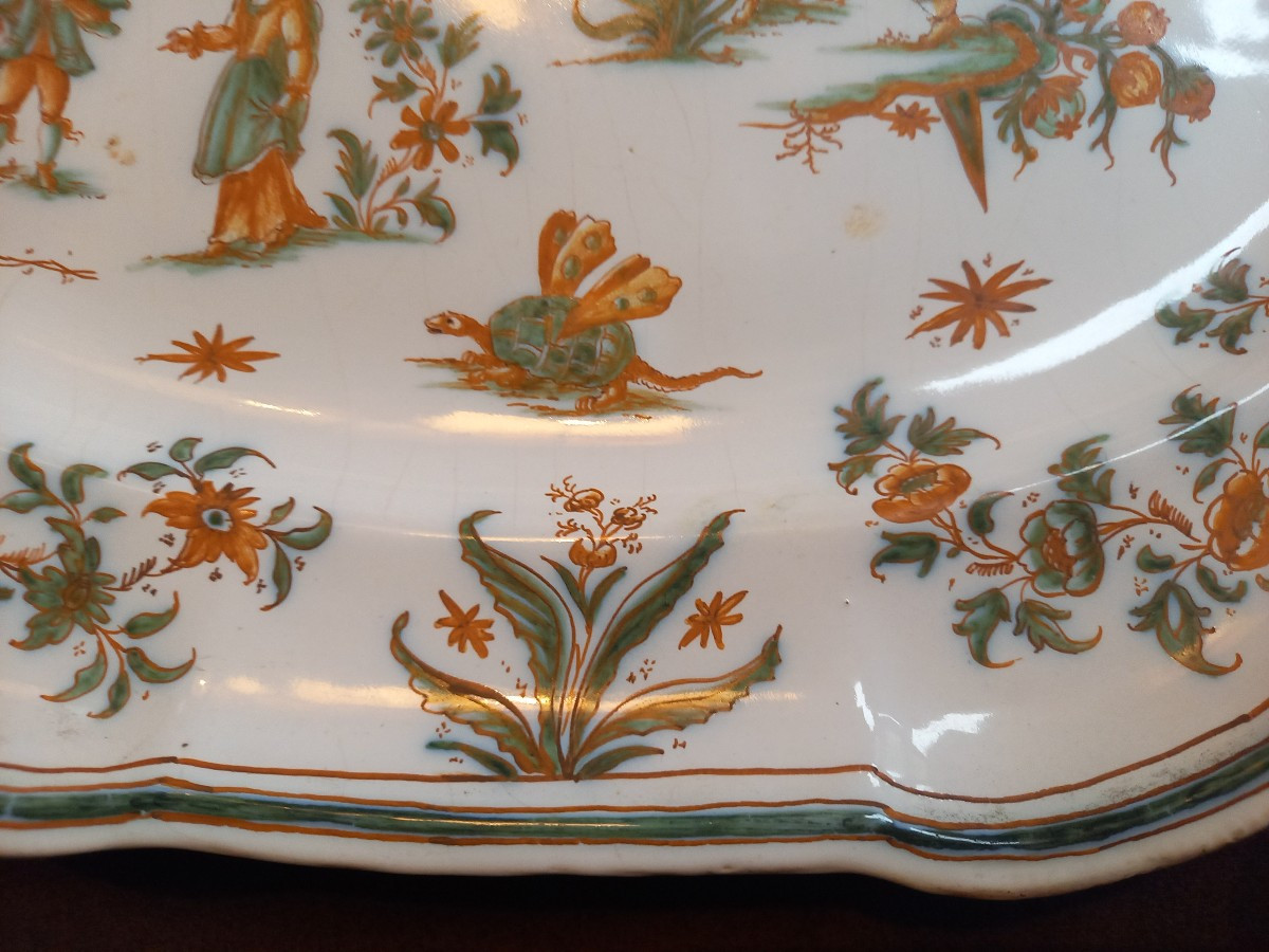 18th Century. Joseph Olerys Factory. Dish With Grotesques Decoration -photo-5