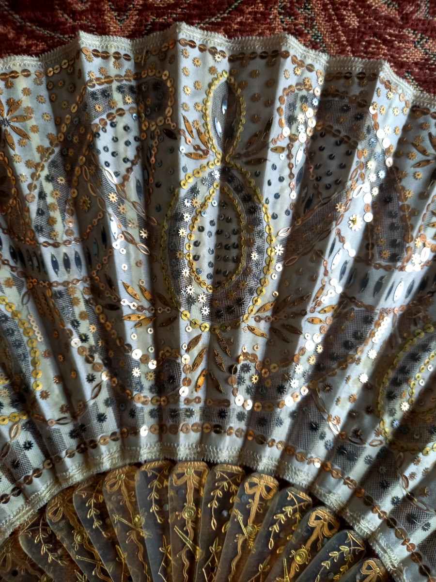 Circa 1900. Fan From The Casset Company In Lyon-photo-3