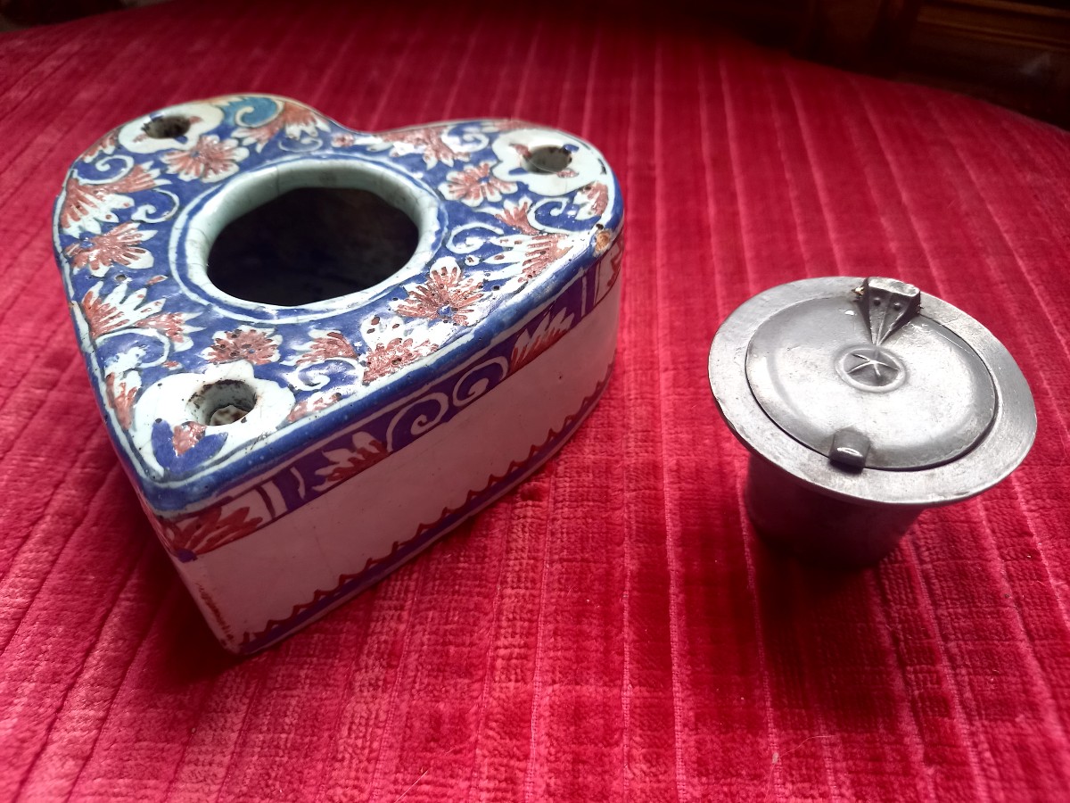 18th-century Rouen Faience Inkwell Complete With Its Pewter Pot-photo-1