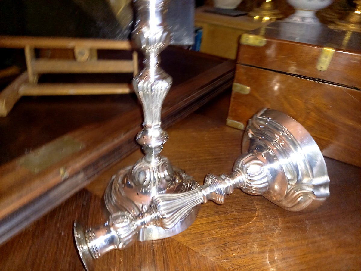 Pair Of 18th-century Silver-plated Metal Candlesticks -photo-2