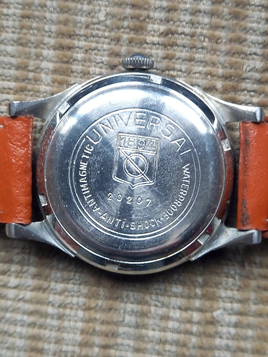 Circa 1950. Universal Automatic Watch. Ref. 1894-photo-3
