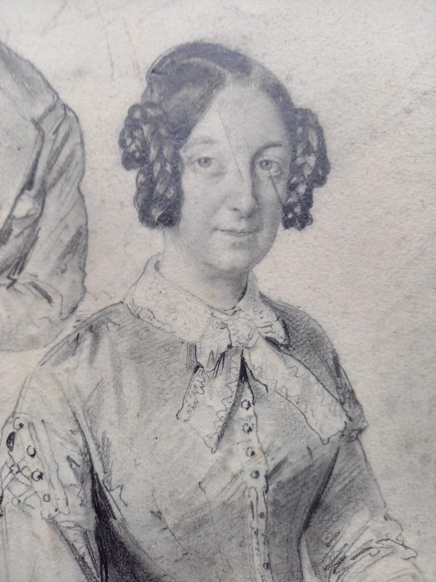 Vers  1850 . Portrait d'une mère et de son fils , dessin à la pierre noire-photo-4