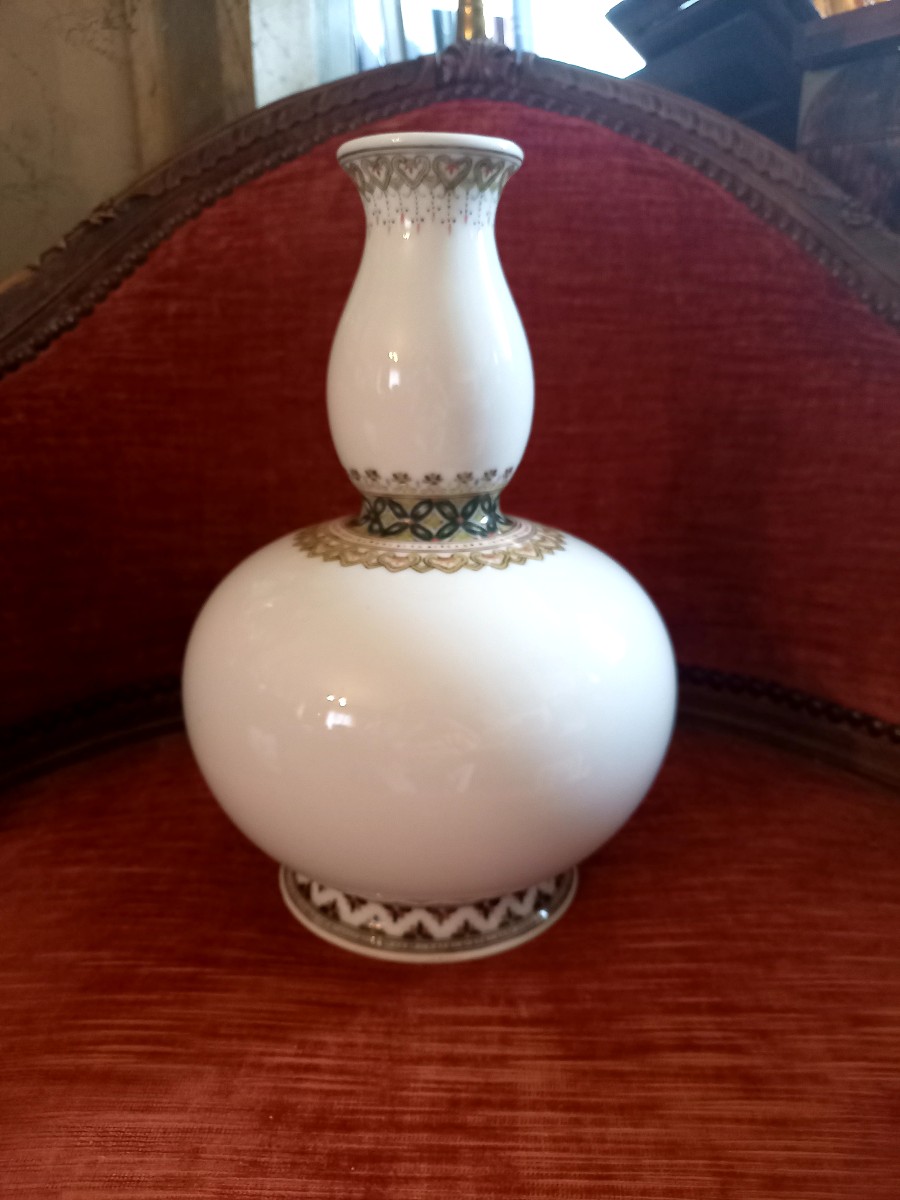 20th-century Japanese Porcelain Gourd Vase? 