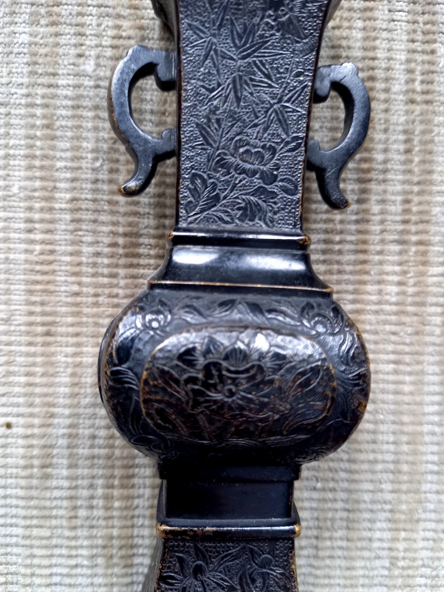 XXe siècle.  Diminutif de vase Gu -photo-4