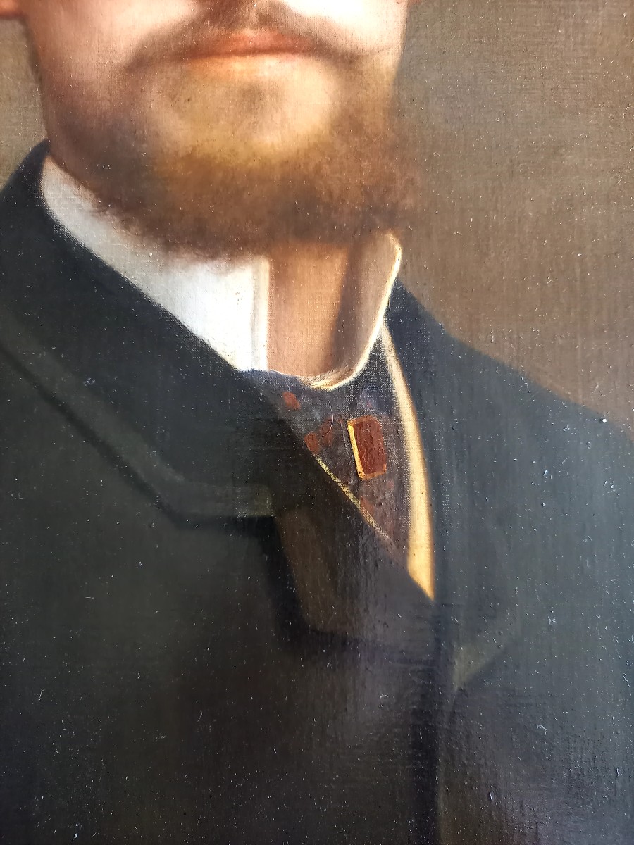 Daté 1885. Portrait d'un jeune homme élégant -photo-1