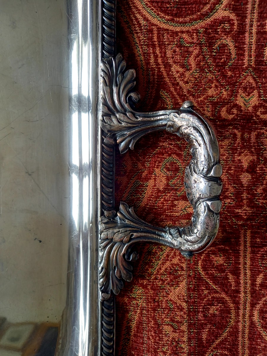 Vers 1840 .grand plateau en métal doublé portant au revers  LP surmonté d'une couronne fermée -photo-4