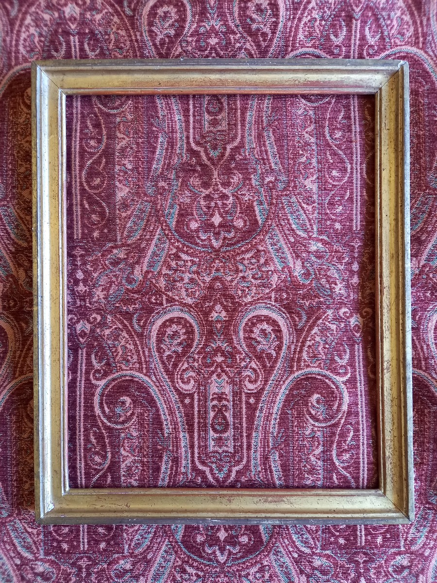 Baguette à dessin fin XVIIIE en bois doré 