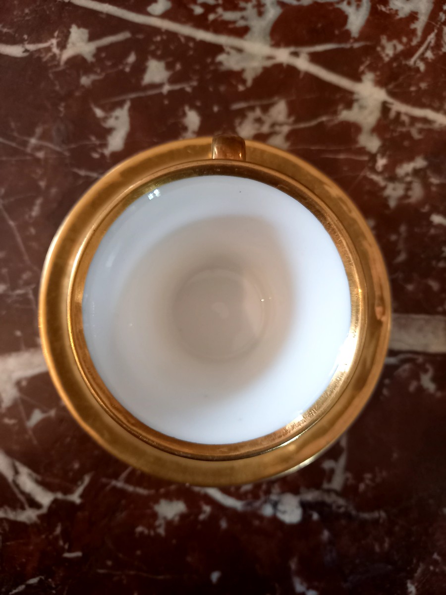 Manufacture Nast, Paris.  Vers 1830 . Tasse à café monogrammée -photo-2