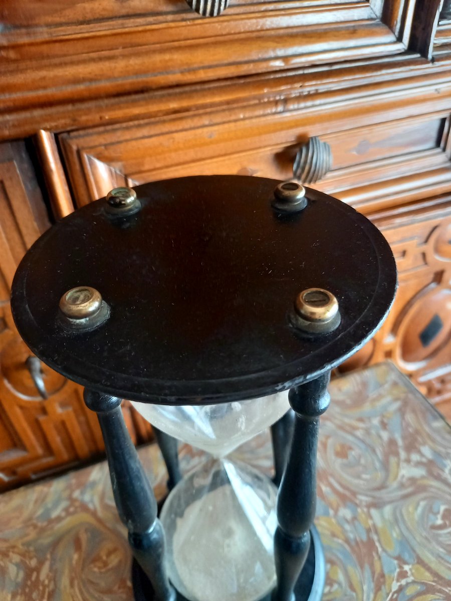 Marine Hourglass-photo-2