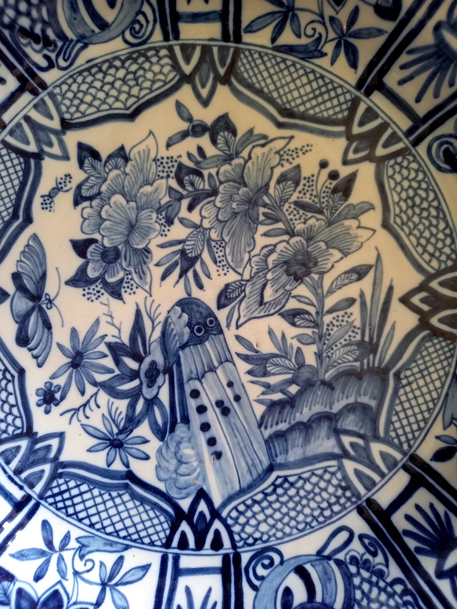 XVIIe Siecle .large Dish In  Delft Earthenware In The Style Of Chinese Kraak Porcelains.-photo-2
