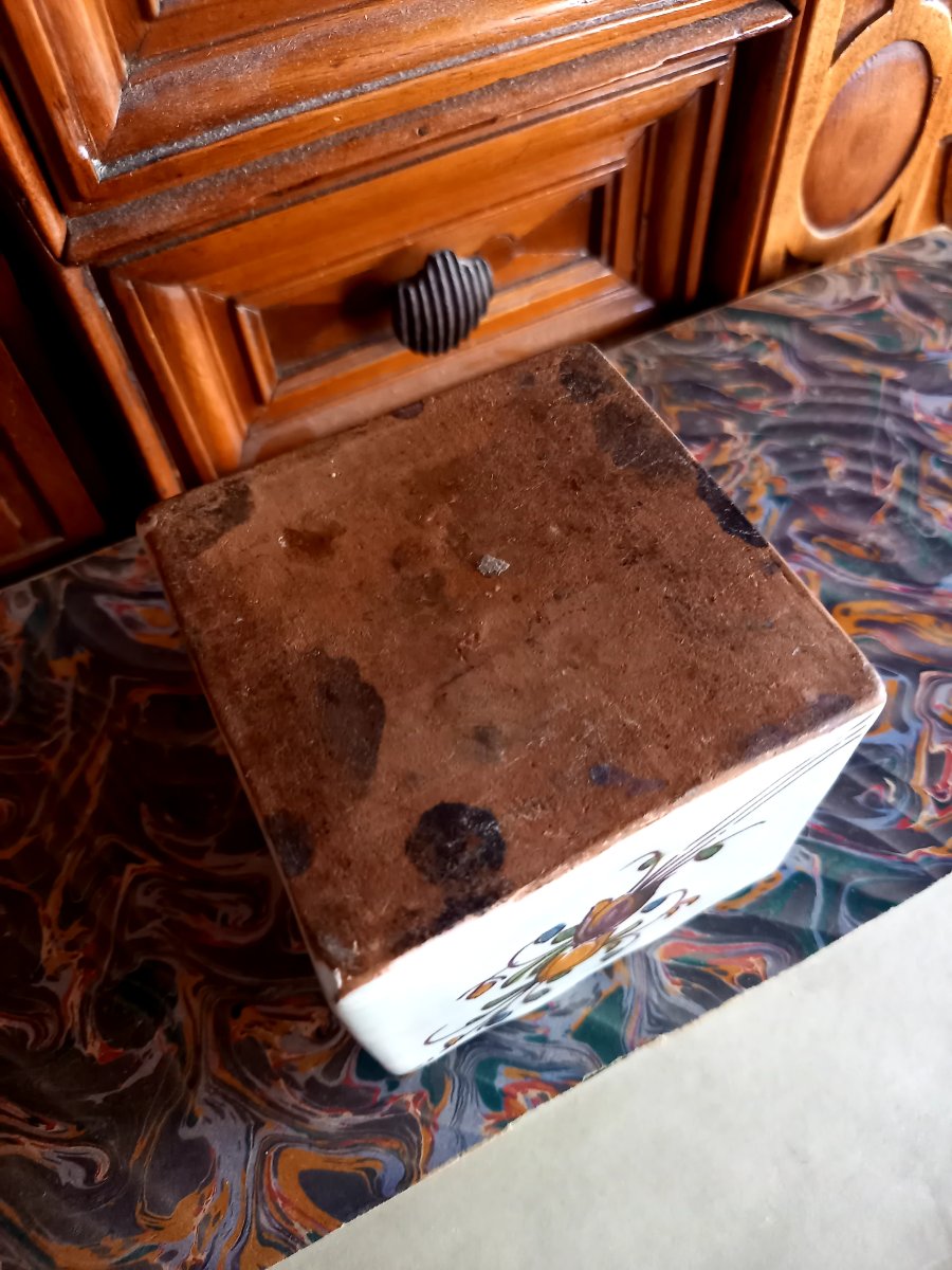 18th-century Earthenware Inkwell.  With Its Pewter Ink Cup -photo-1