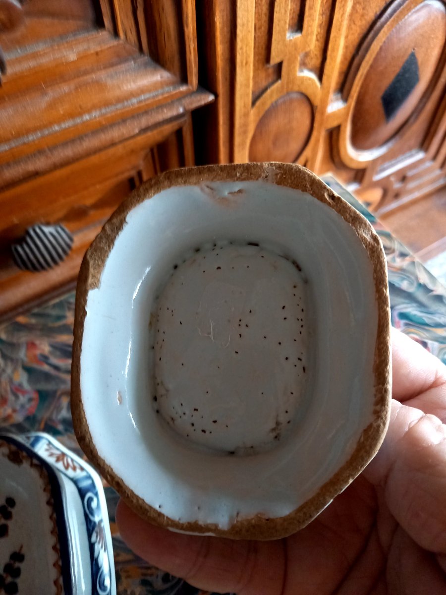 Rouen Faience, Early 18th Century.  A Set Of Two  Salt Cellars-photo-3
