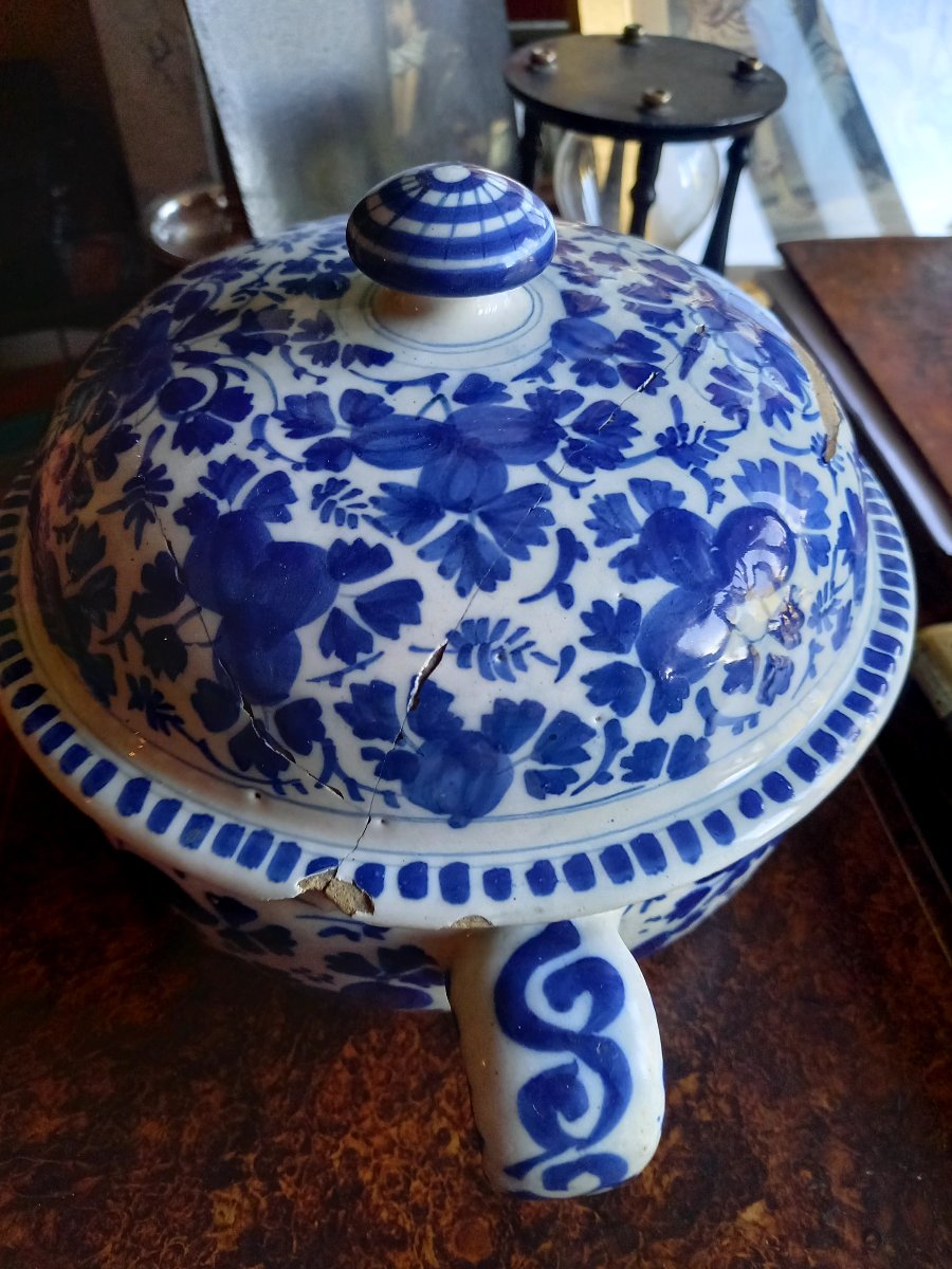 Delft XVIIIE.  Pot à posset-photo-2