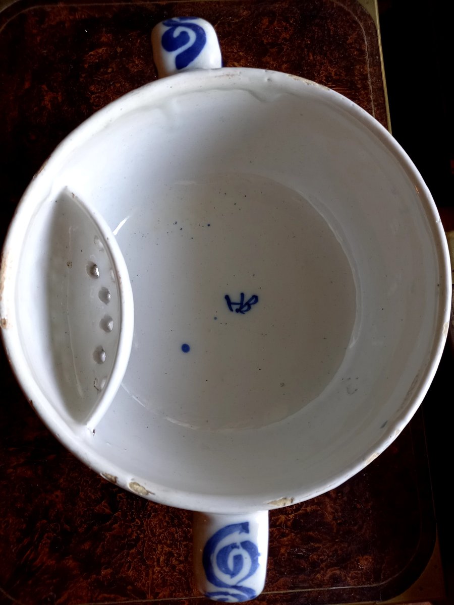 Delft XVIIIE.  Pot à posset-photo-3
