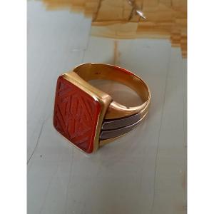 Art Deco Signet Ring. Yellow Gold And White Gold. Carnelian Intaglio. 