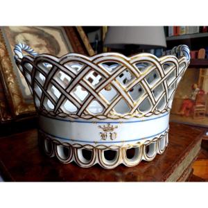 Circa 1830. Paris Porcelain Cup 