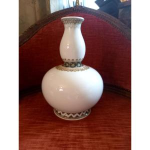 20th-century Japanese Porcelain Gourd Vase? 