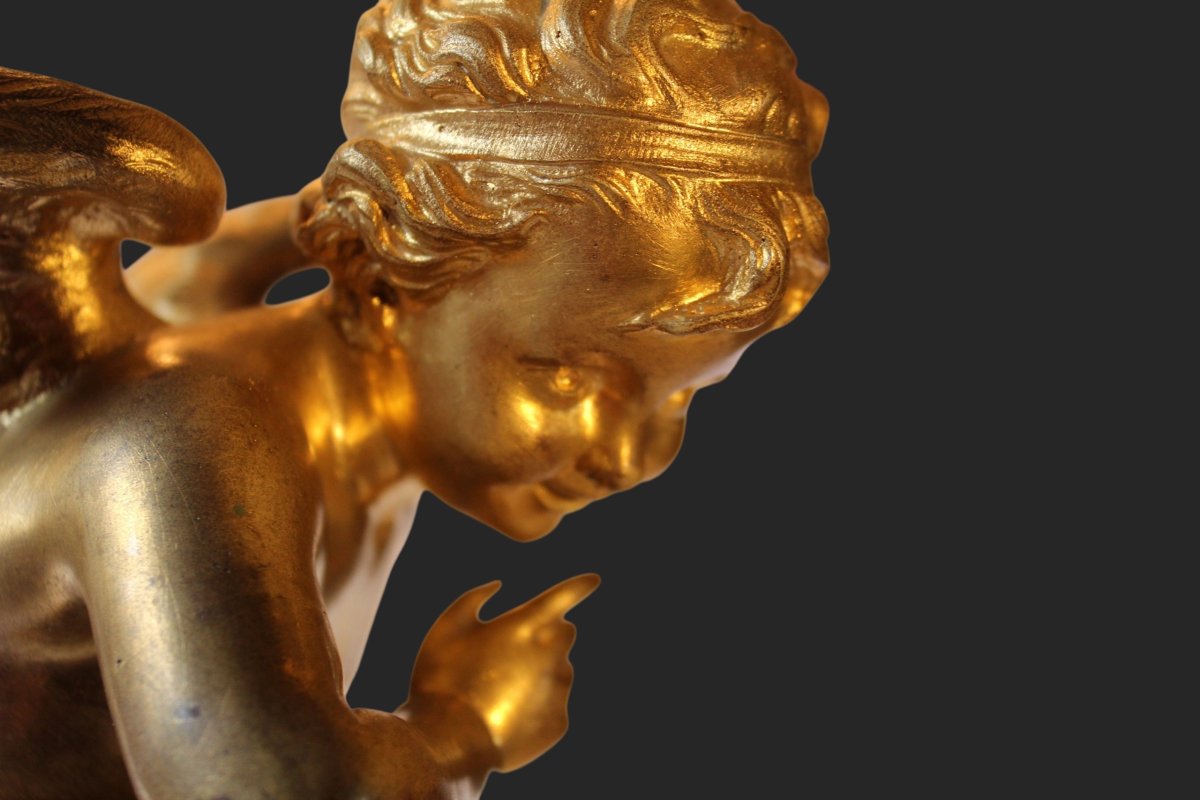 Pendule  ornée d'un Amour en bronze doré signé CARLIER-photo-3