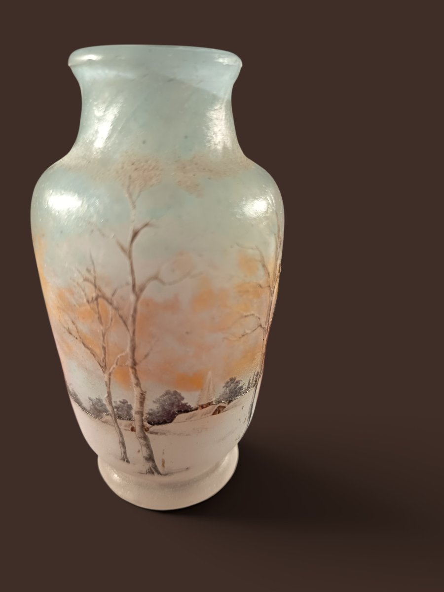 Vase miniature. DAUM Nancy. paysage de village hollandais enneigé -photo-1