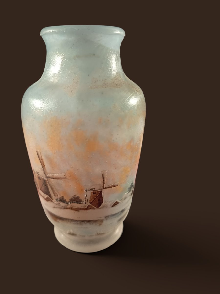 Vase miniature. DAUM Nancy. paysage de village hollandais enneigé -photo-6