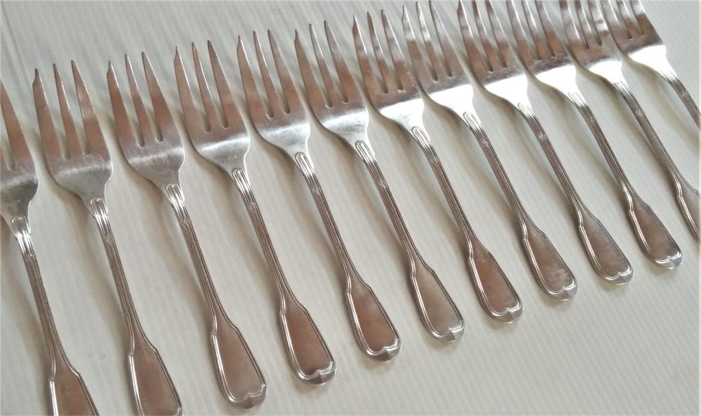 12 Silver Cake Forks, Au Filet Model-photo-1