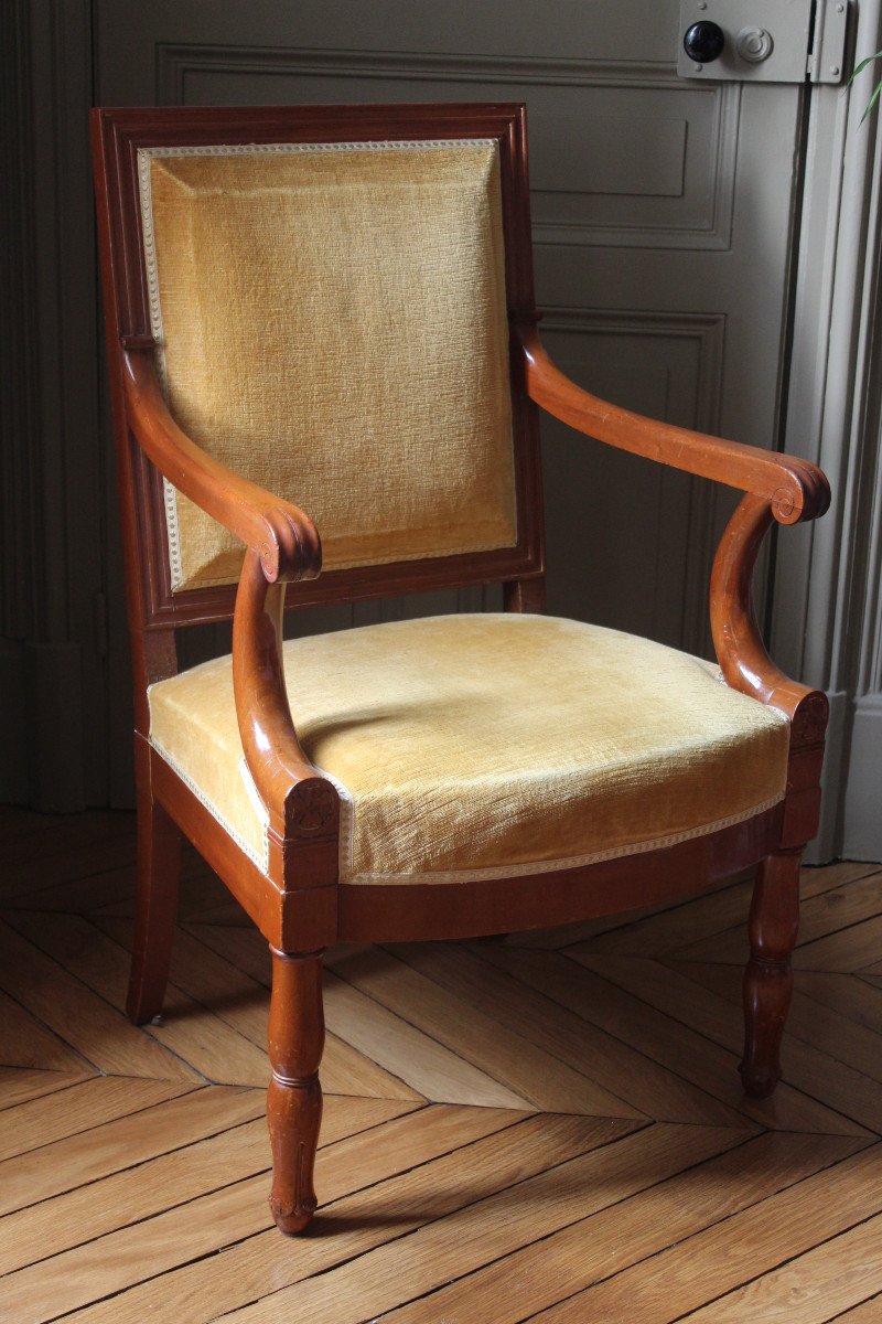 Series Of Four Armchairs Stamped By Jean-pierre Louis-photo-2