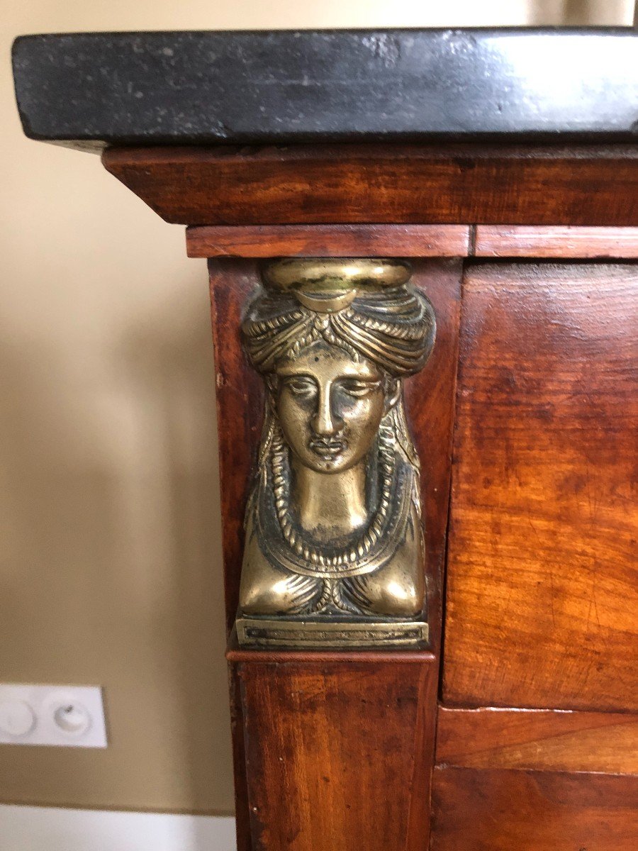 Petite Commode Retour d'Egypte En Noyer-photo-3