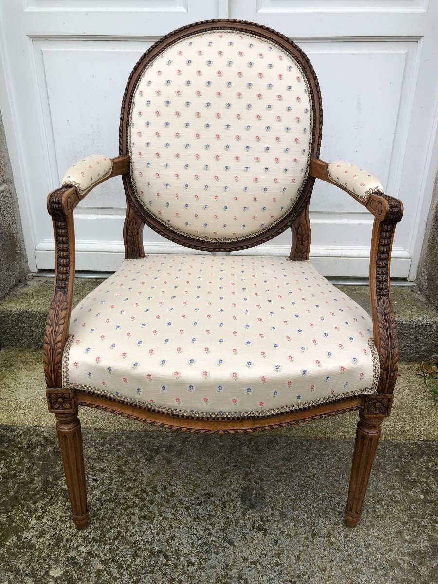 Louis XVI Period Armchair In Walnut-photo-1