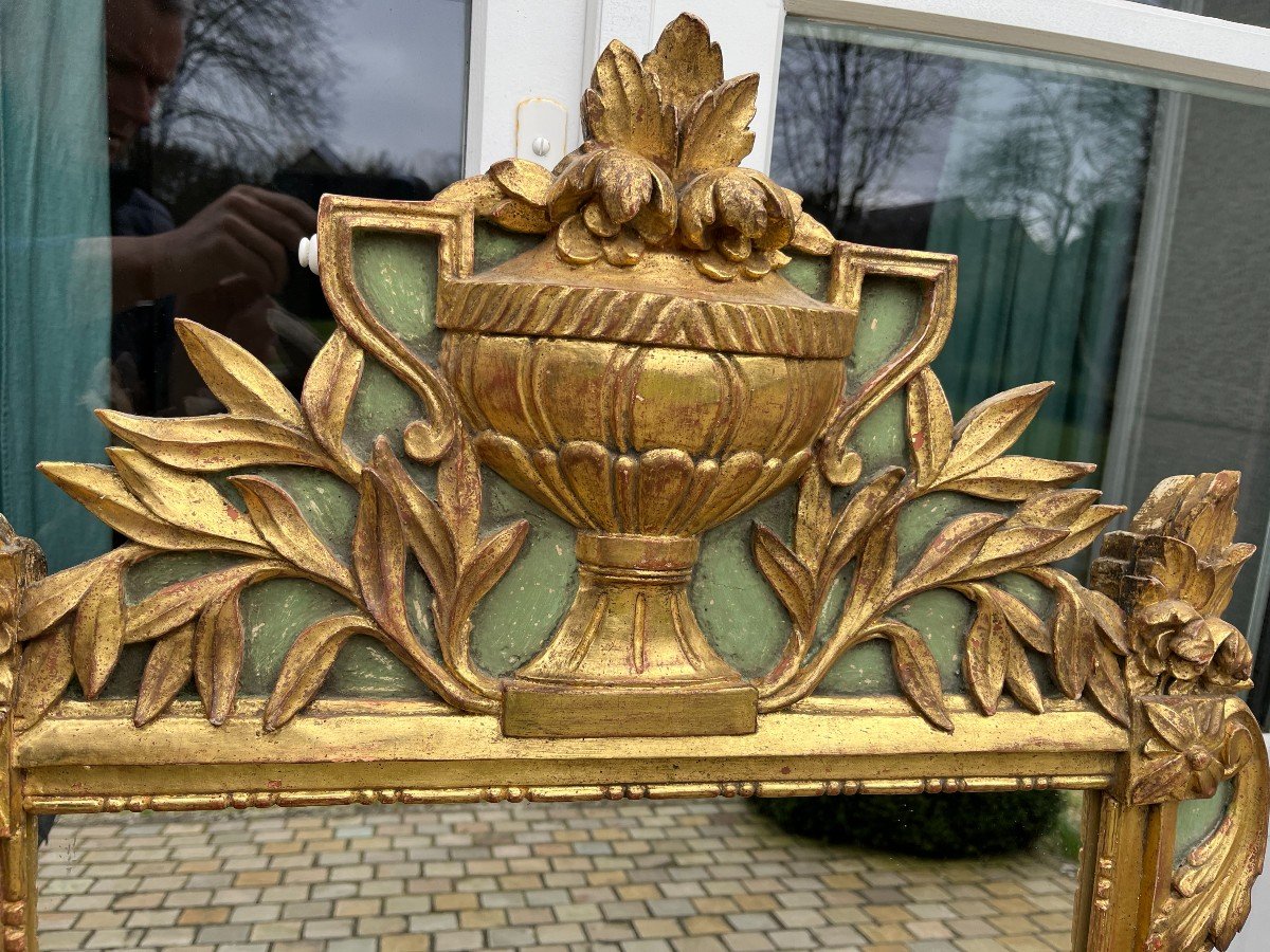 Louis XVI Period Mirror In Gilded Wood-photo-2