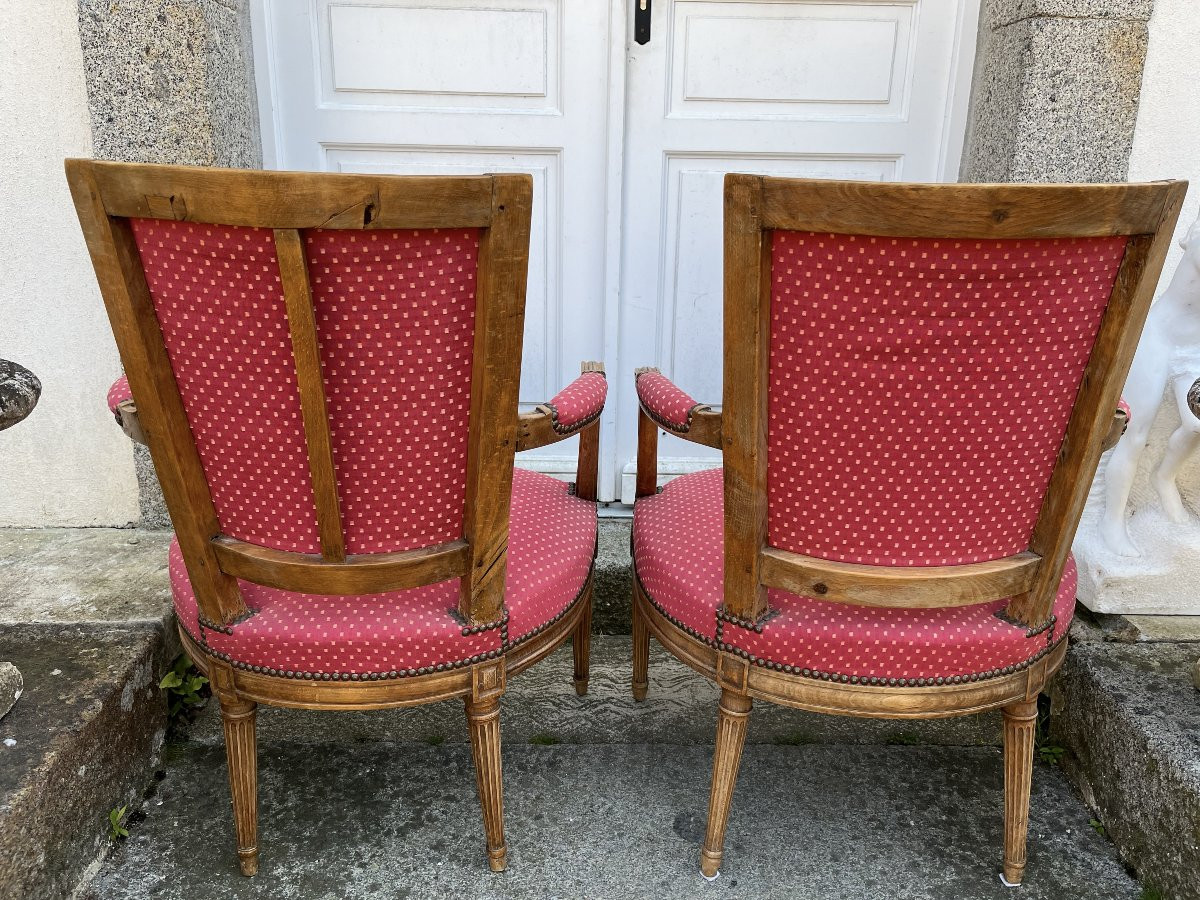 Deux Cabriolets d'époque Louis XVI-photo-1