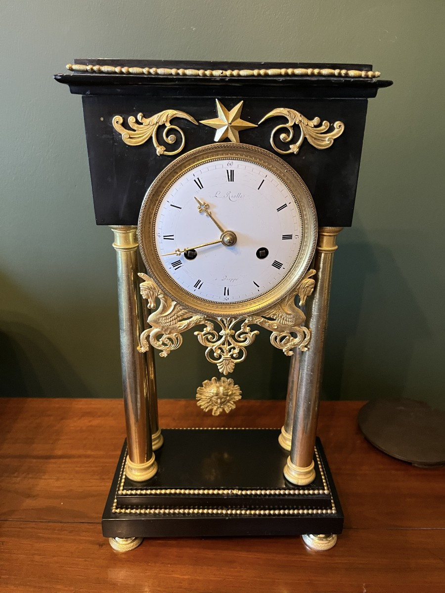 Directoire Period Clock In Black Marble And Gilt Bronze