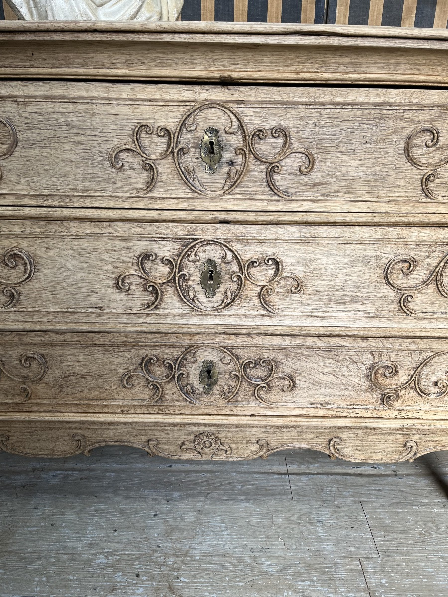 Liège Louis XV Chest Of Drawers In Natural Oak -photo-4