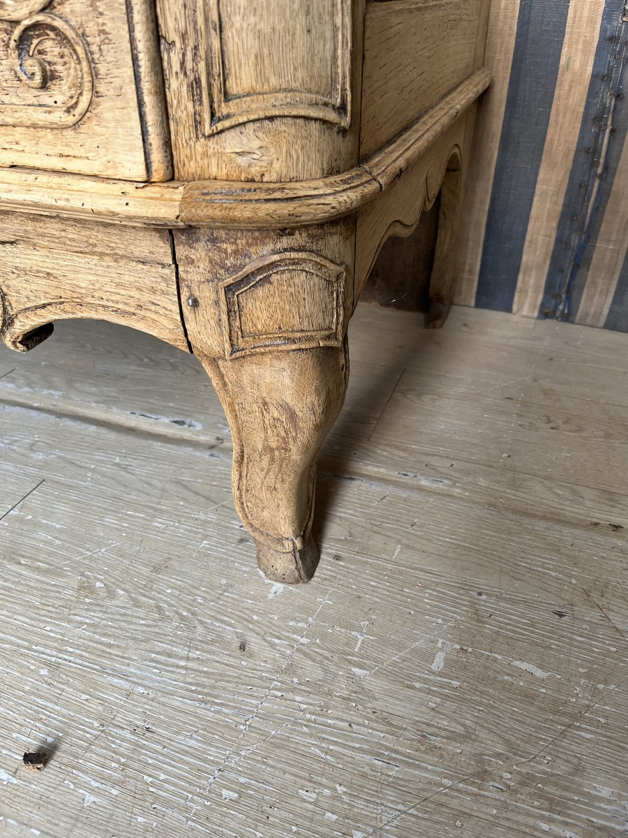 Liège Louis XV Chest Of Drawers In Natural Oak -photo-1