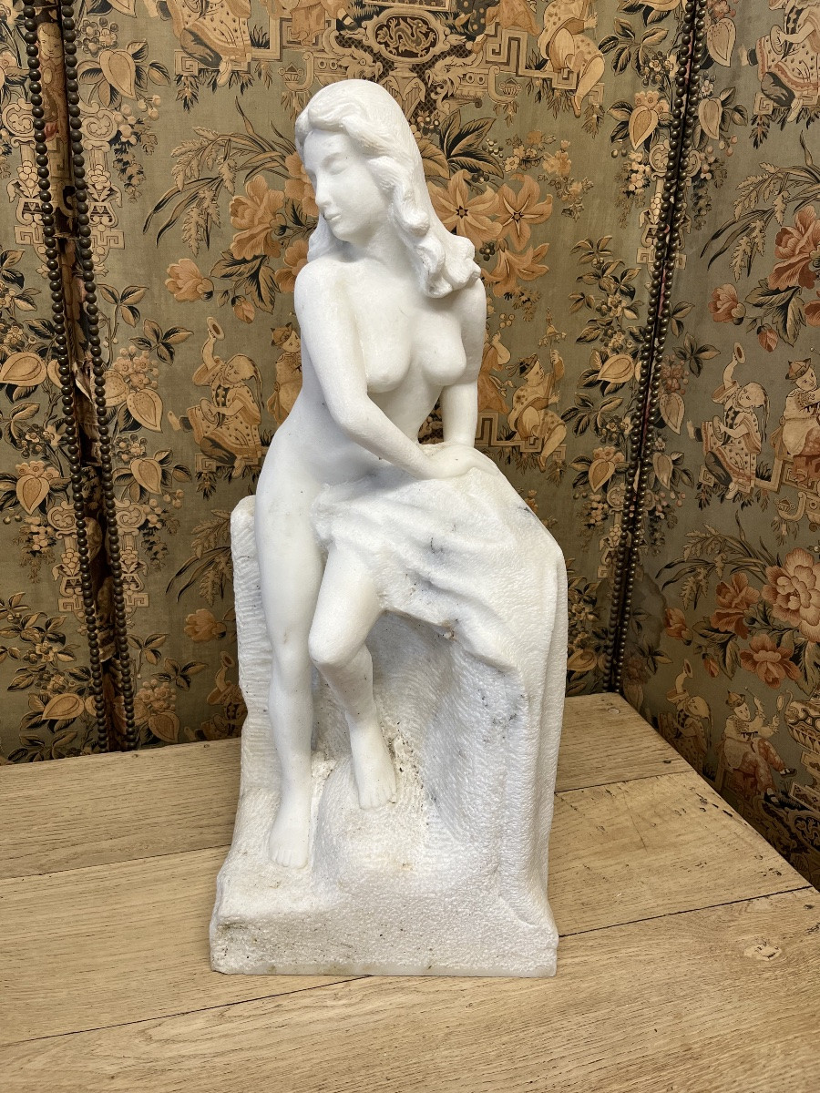 Marble Sculpture Of A Seated Young Woman -photo-4
