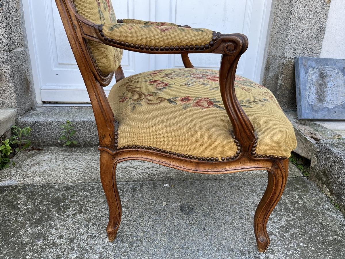 Pair Of Large Louis XV Period Flat Backs In Walnut-photo-4