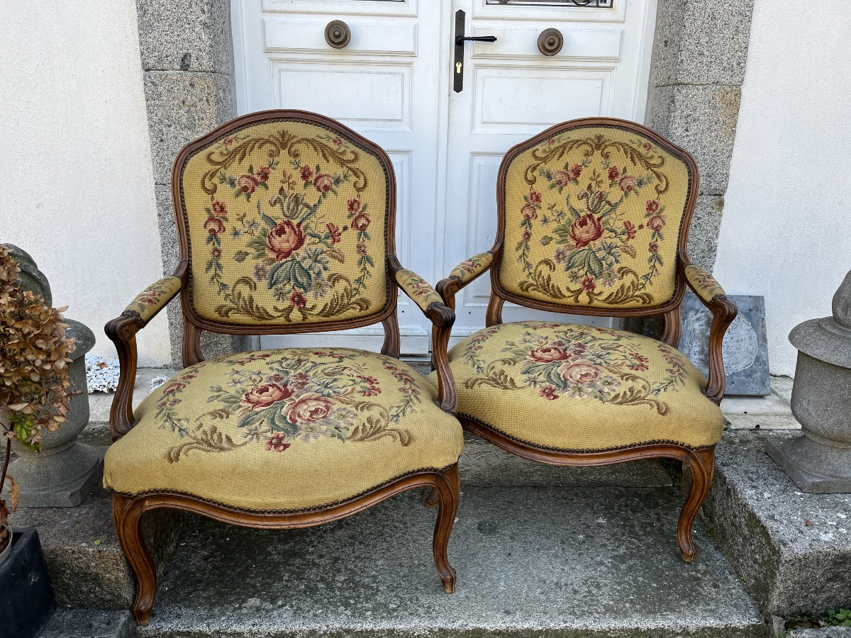 Pair Of Large Louis XV Period Flat Backs In Walnut