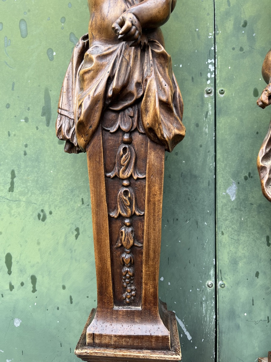 Paire de cariatides e noyer du XIXe-photo-5
