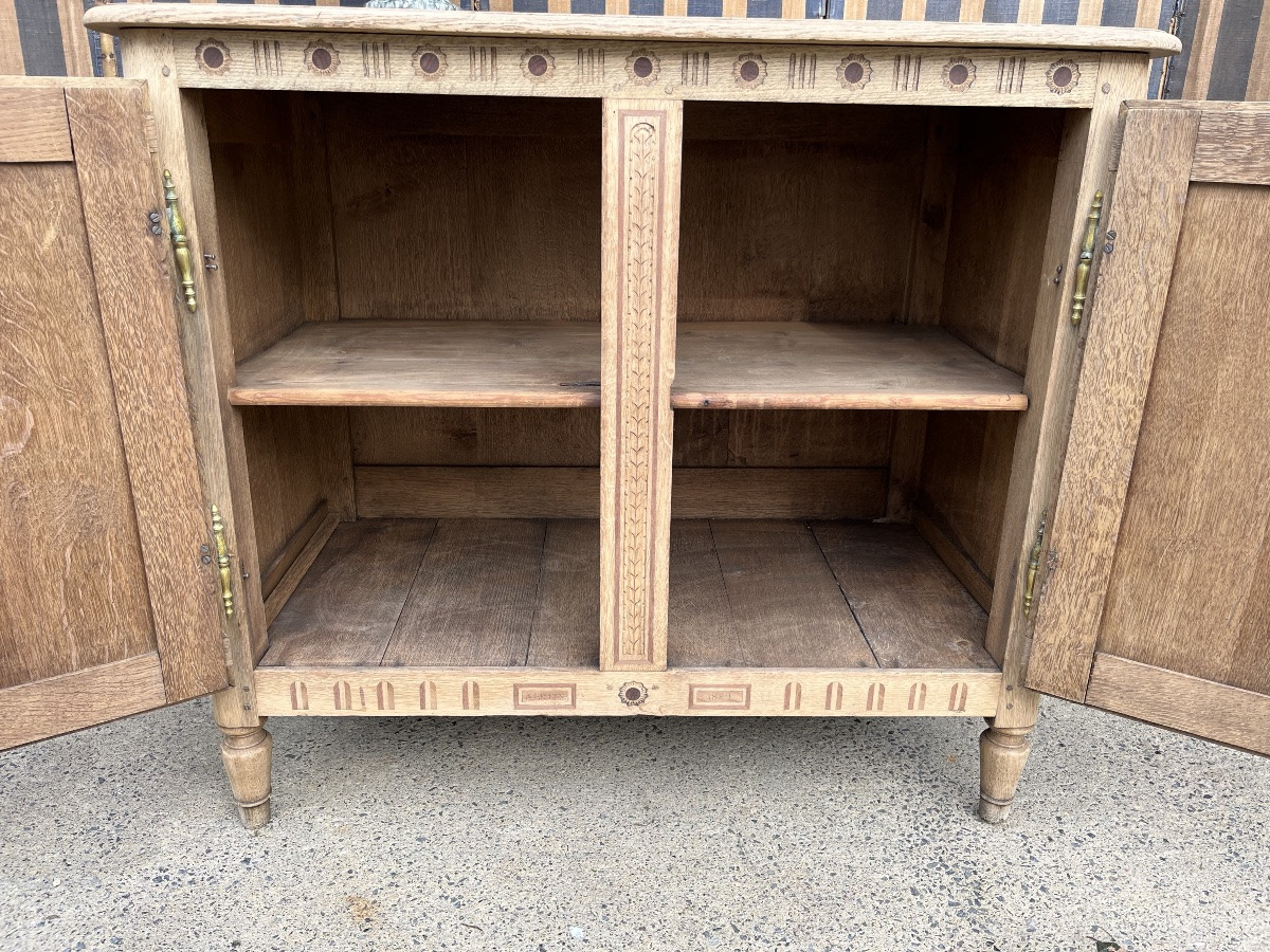Petit buffet de style Louis XVI en chêne naturel -photo-8