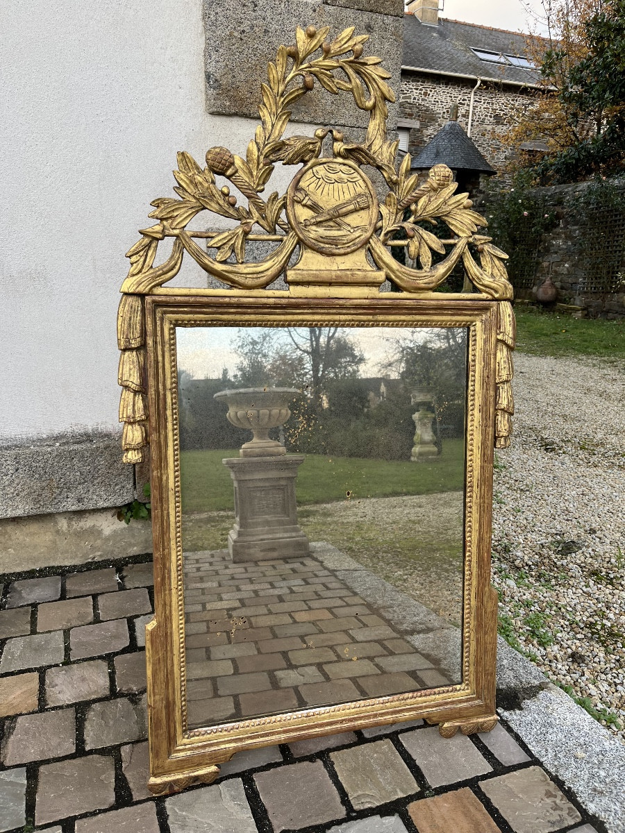Miroir d’époque Louis XVI en bois doré 
