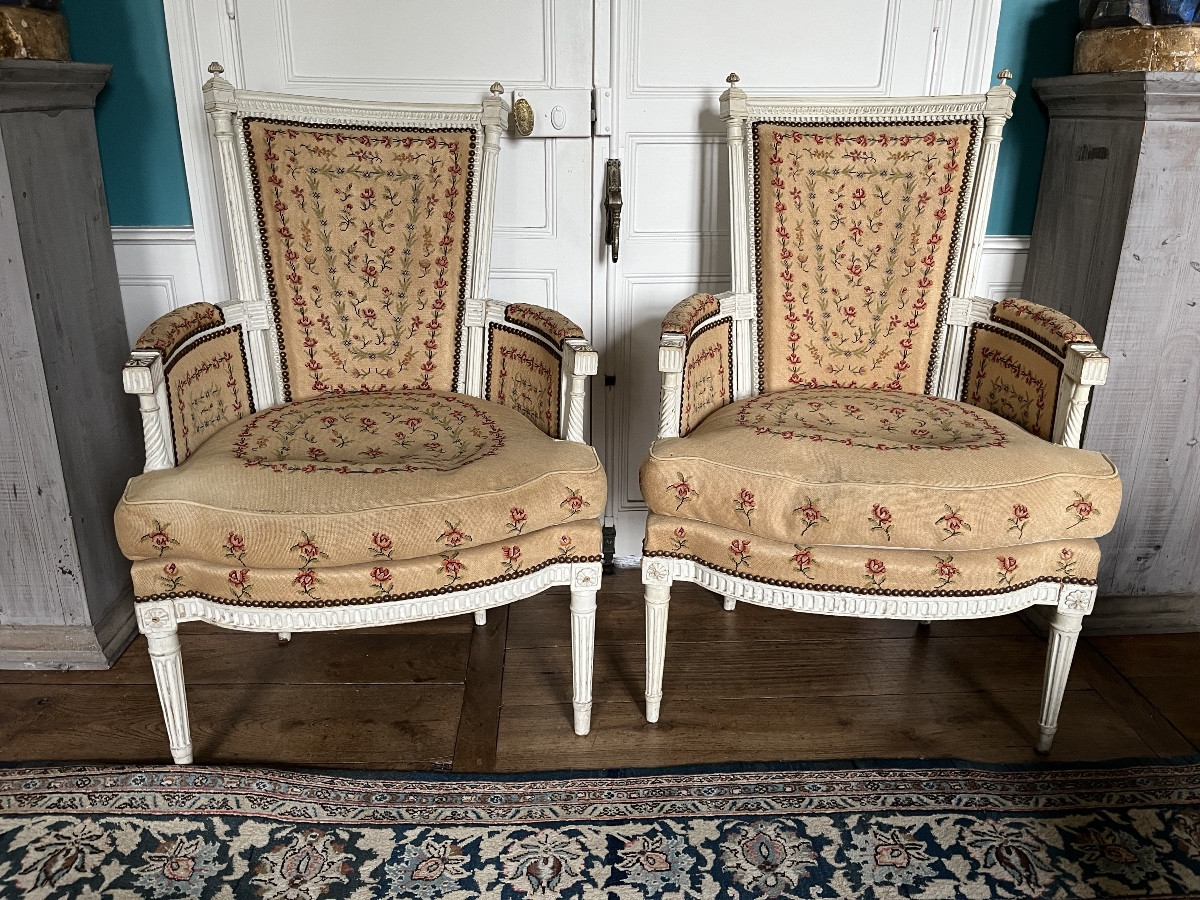Paire de Bergères d’époque Louis XVI laquées 