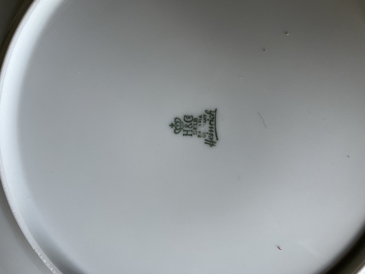 Bavarian Porcelain Dinner Service -photo-3