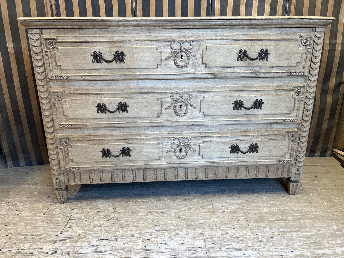 Grande  Commode Liégeoise d’époque Louis XVI en chêne naturel -photo-2