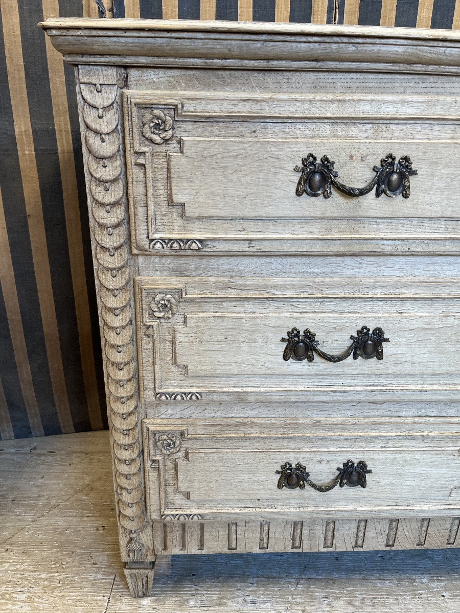 Grande  Commode Liégeoise d’époque Louis XVI en chêne naturel -photo-4