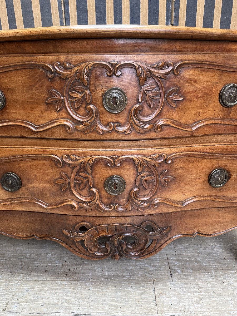 Louis XV Period Nîmes Chest Of Drawers In Walnut -photo-3